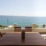 Bella Vista